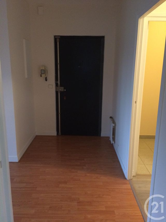 Appartement F4 à louer - 4 pièces - 96.0 m2 - ST CLOUD - 92 - ILE-DE-FRANCE - Century 21 Solution Immobilière