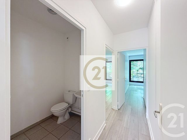 Appartement F4 à louer - 4 pièces - 96.0 m2 - ST CLOUD - 92 - ILE-DE-FRANCE - Century 21 Solution Immobilière