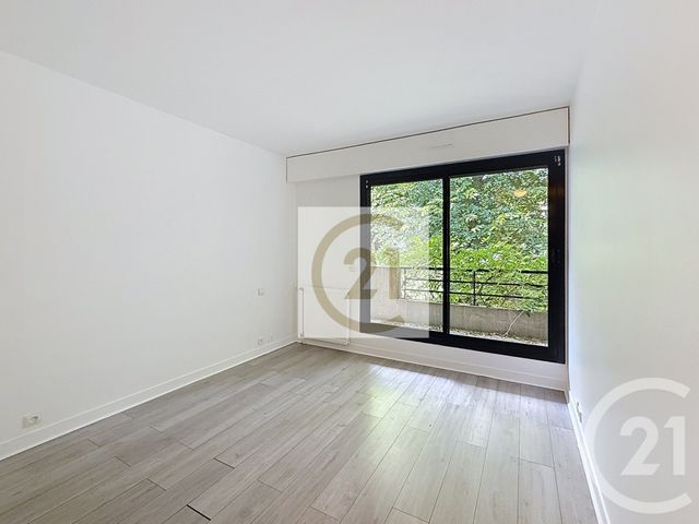 Appartement F4 à louer - 4 pièces - 96.0 m2 - ST CLOUD - 92 - ILE-DE-FRANCE - Century 21 Solution Immobilière